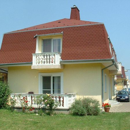 Apartmanház Cédrus 8. Zalakaros Esterno foto
