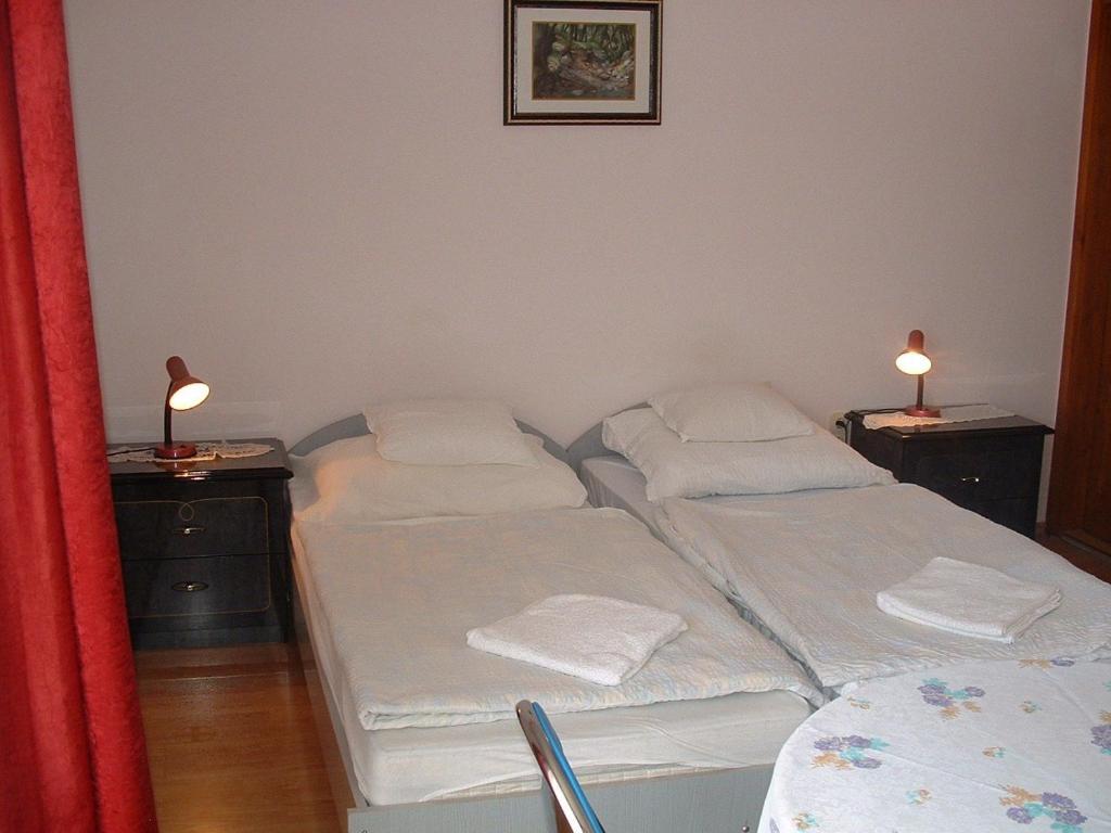 Apartmanház Cédrus 8. Zalakaros Camera foto